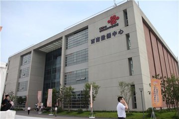 2018-7-25 云南玉溪聯通數據中心項目---發(fā)電機中性點接地柜兩套發(fā)貨